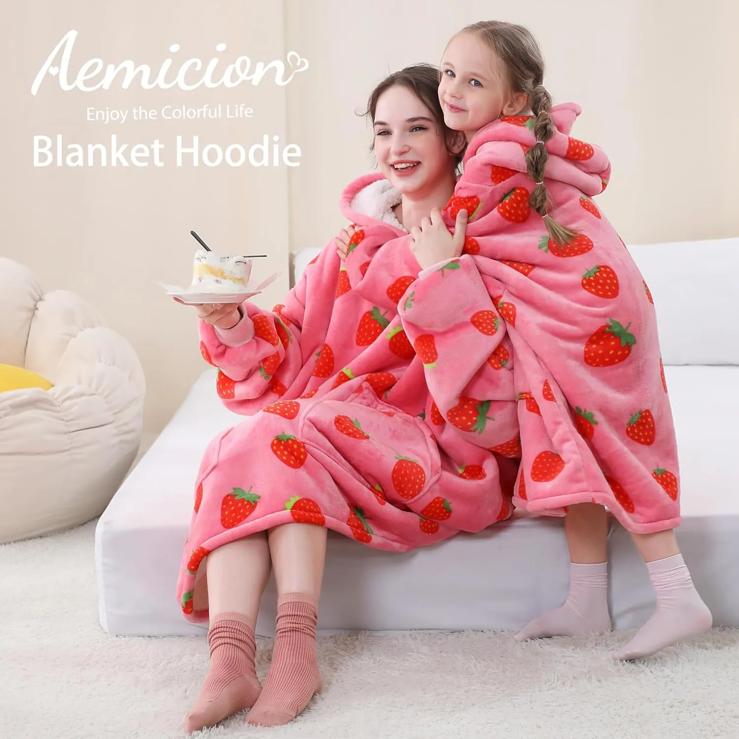 Aemicion Strawberry Blanket Hoodie,Oversized Sherpa Wearable Hooded Blanket,Warm Cozy Sweatshirt Gifts for Women Girls Adult