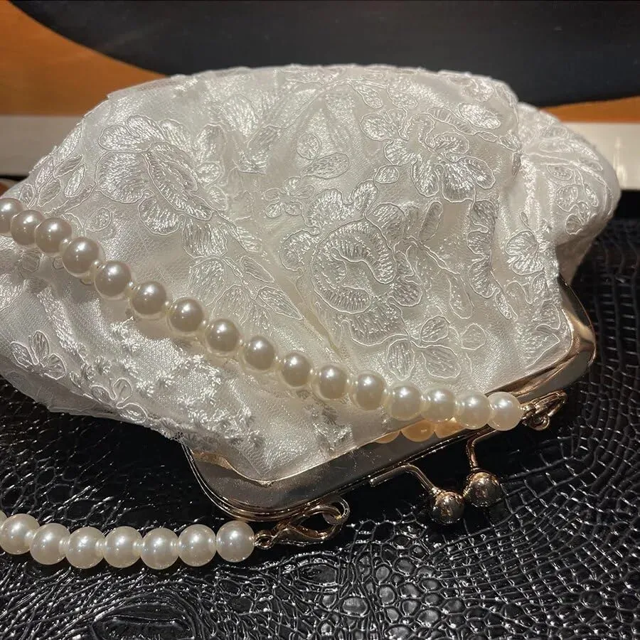 HUFFA Embroidered Evening Handbags Pearl Chain Shoulder Bag All-Match Clip Dinner Party Clutch Purse Women Messenger Bags (Color : White, Size : One Size)