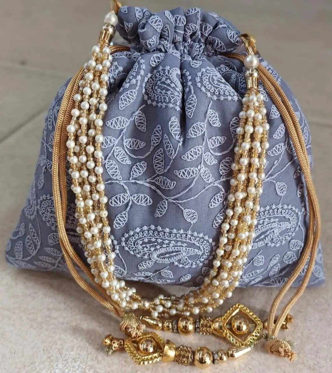KUMKUM FASHIONS Chikankari Potli Drawstring Bag For Women, Clutch Purse Potli Bag Wedding Favor Embroidered Clutch Handbag