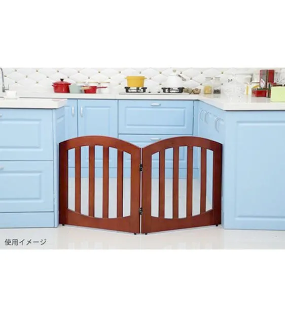 Simply Shield Luxury New Zealand Pine Wood 2 Panel Dog Gate