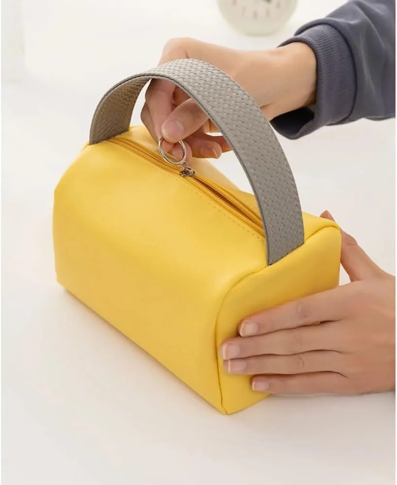 Travel Makeup Bag, Simplistic Waterproof Toiletry Bag Large Capacity Cosmetic Bag with Handles, Makeup Organizer Pouch (Yellow)